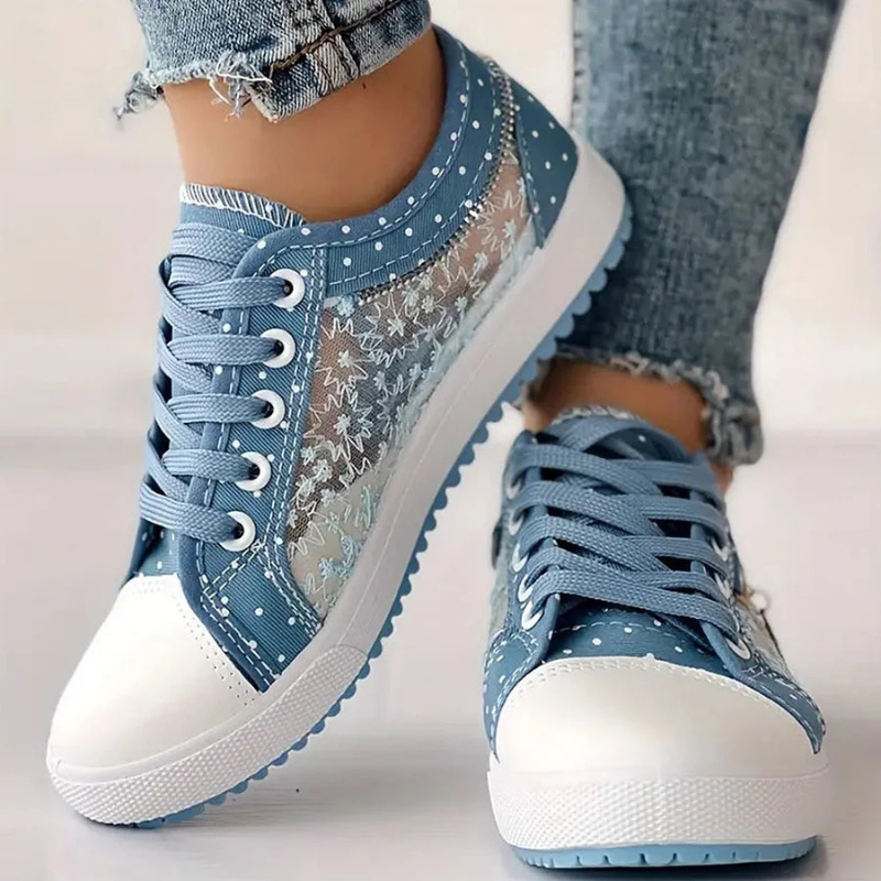 Mary | ELEGANT WOMEN'S SNEAKERS WITH FLORAL DETAILS