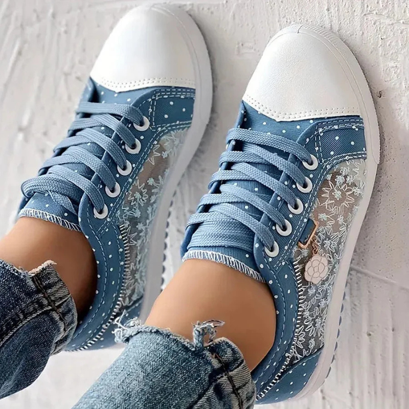 Mary | ELEGANT WOMEN'S SNEAKERS WITH FLORAL DETAILS