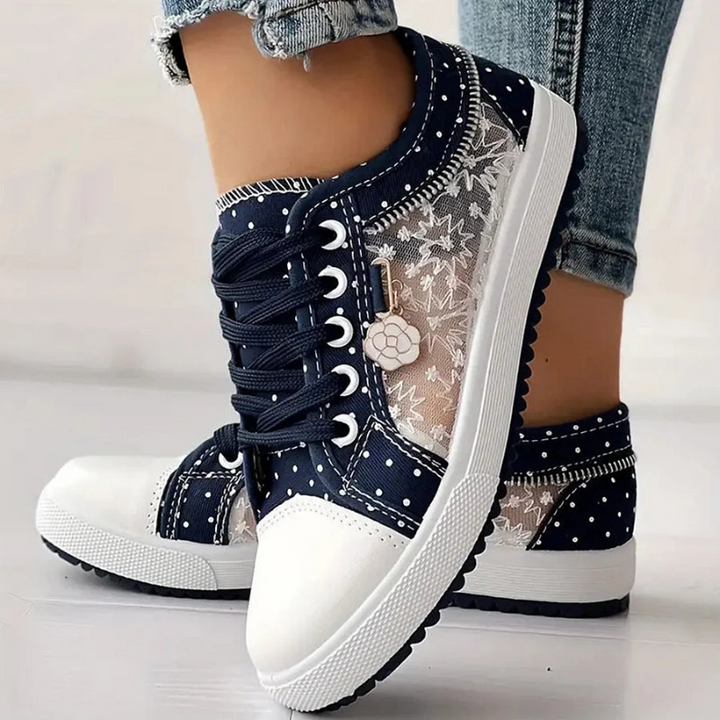 Mary | ELEGANT WOMEN'S SNEAKERS WITH FLORAL DETAILS