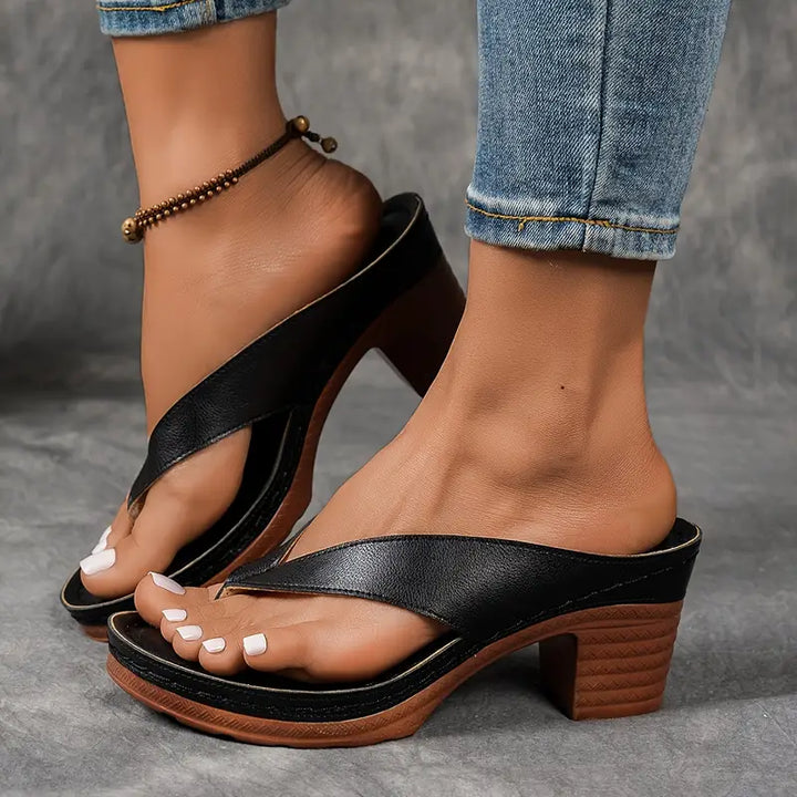 Ellie Sandals: Style & Comfort
