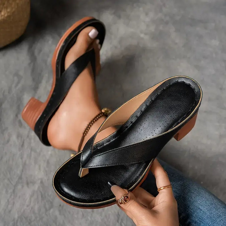 Ellie Sandals: Style & Comfort