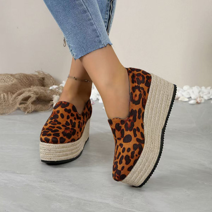 Zelora Rise Platform Sandals