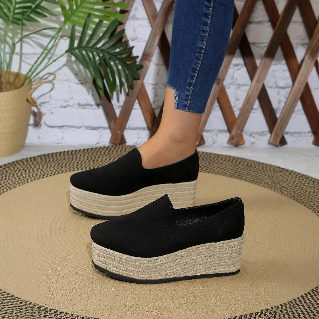 Zelora Rise Platform Sandals