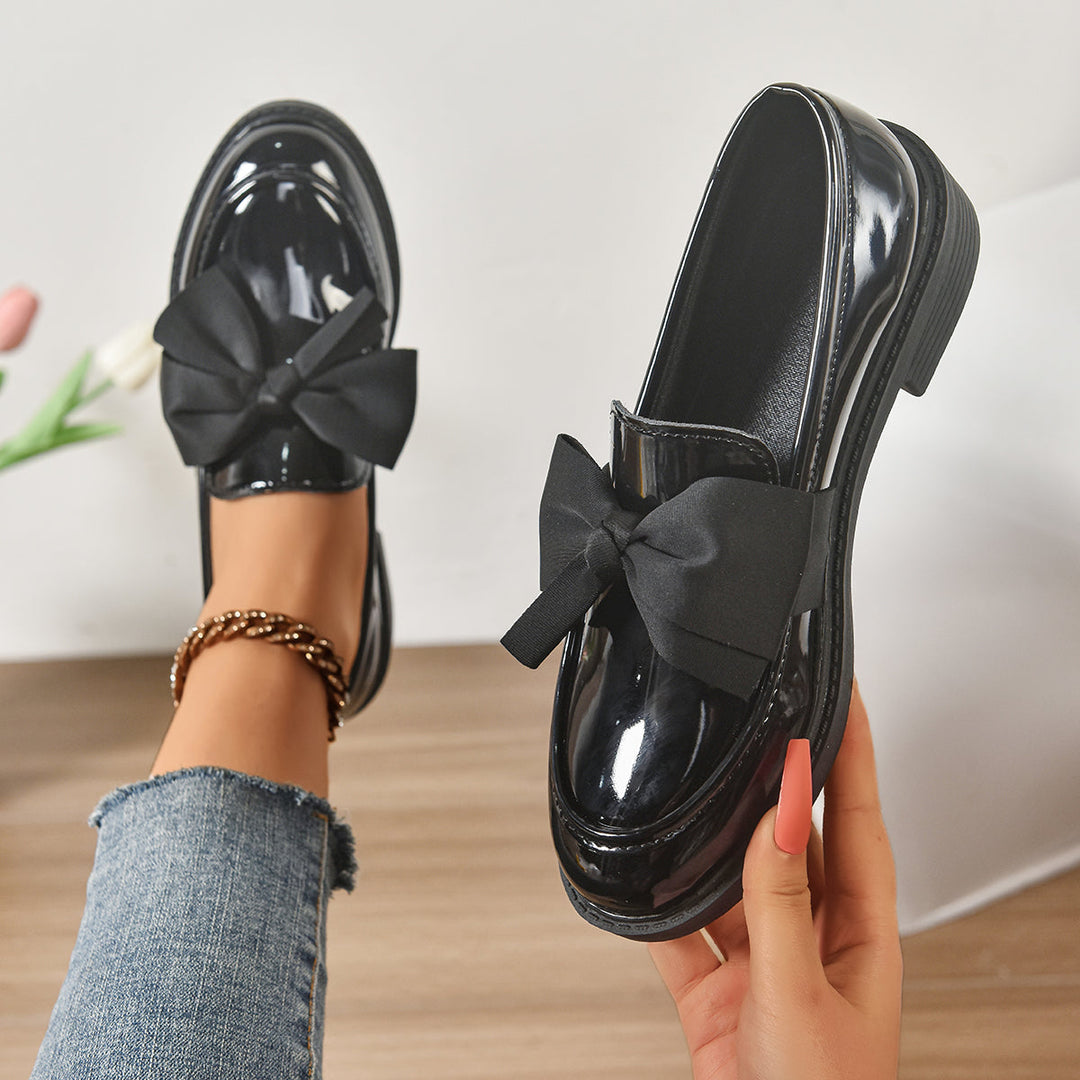Elara Everyday Comfort Shoes