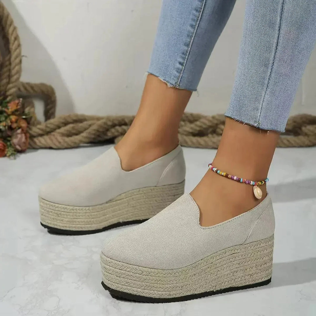 Zelora Rise Platform Sandals