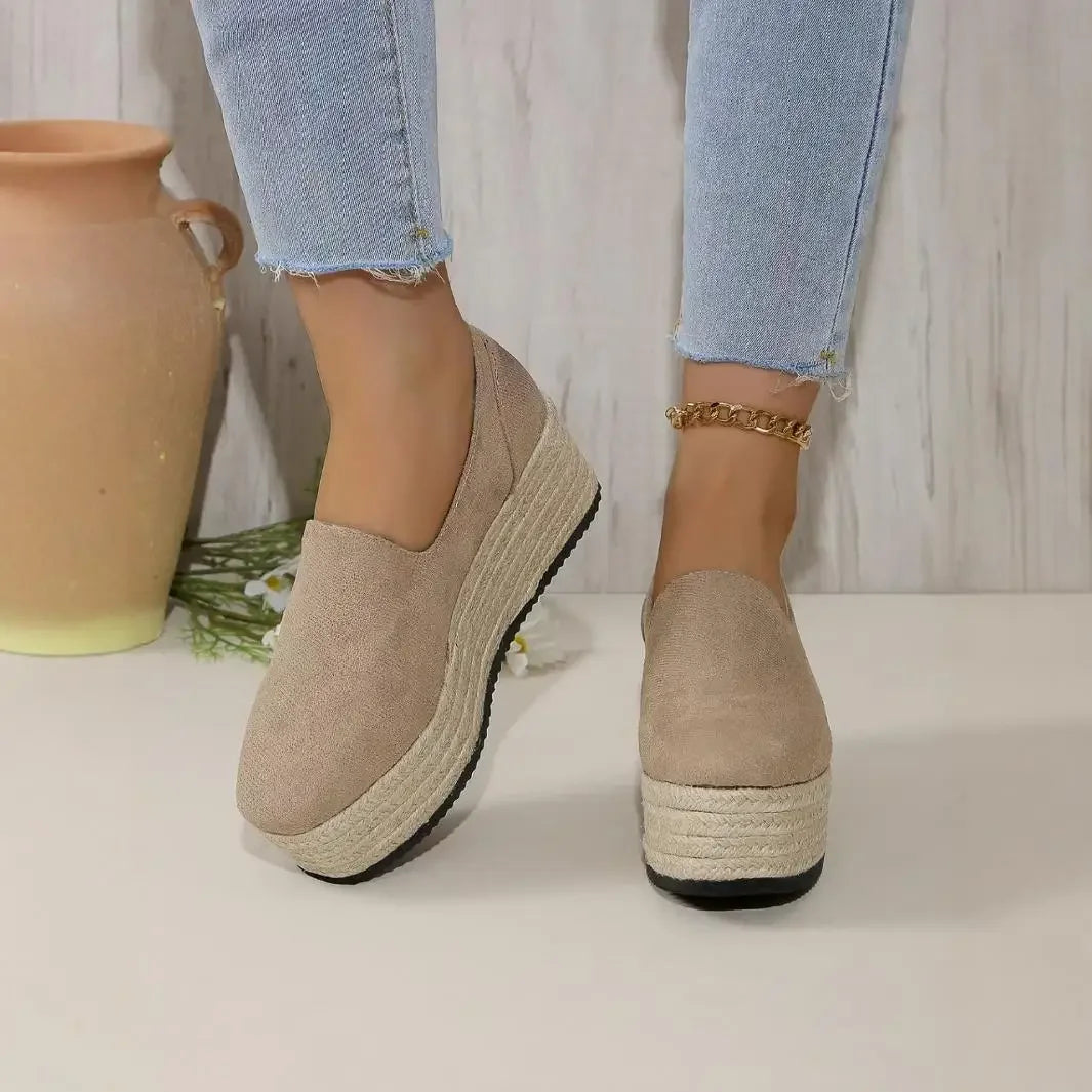 Zelora Rise Platform Sandals
