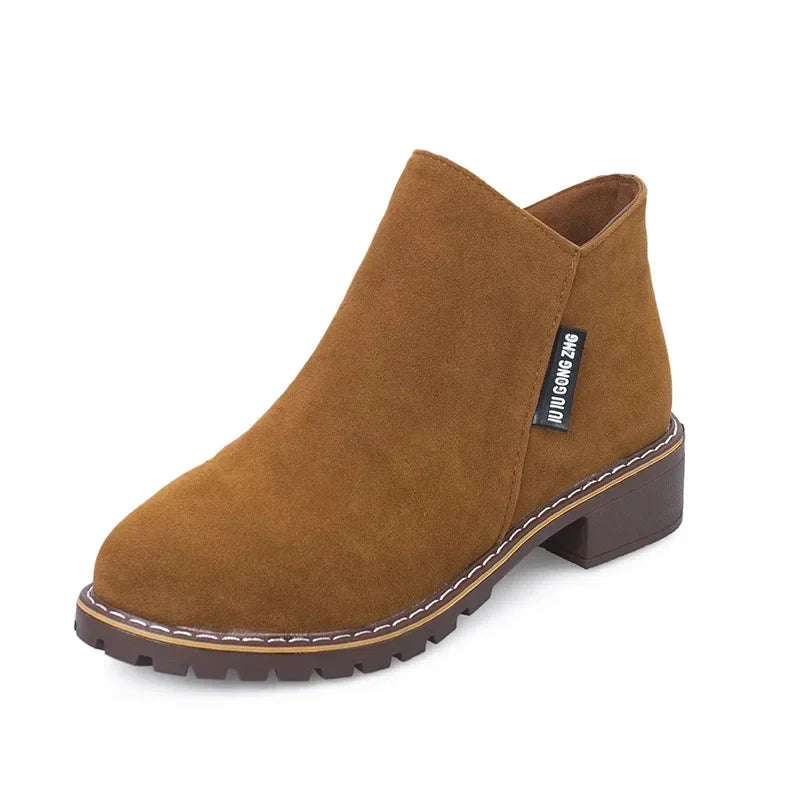 Fatima - Orthopedic Boots