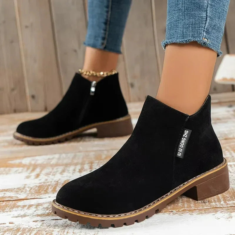 Fatima - Orthopedic Boots