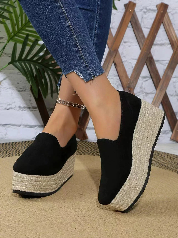 Zelora Rise Platform Sandals