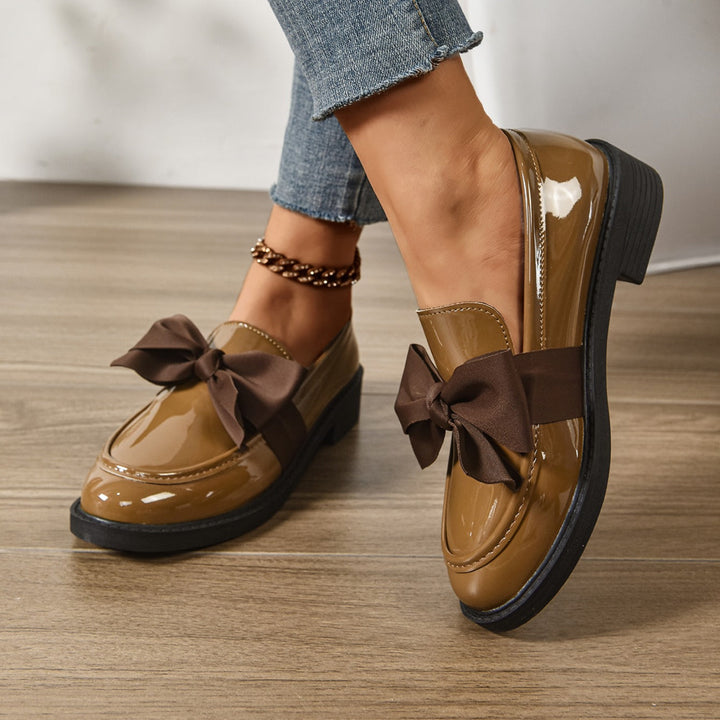 Elara Everyday Comfort Shoes