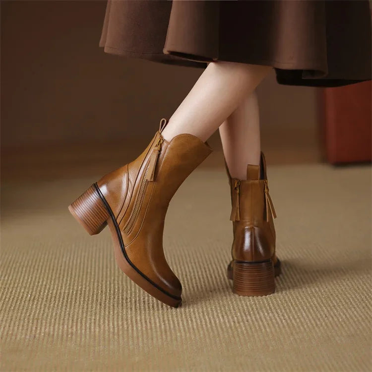 Mila | Orthopedic Boots
