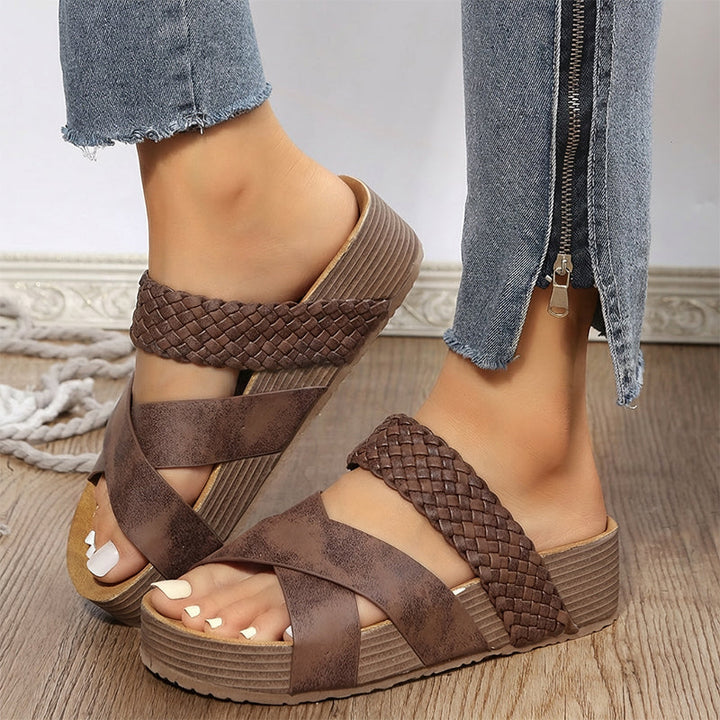 KATJA - Platform Sandals